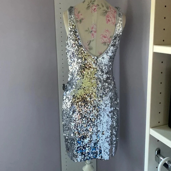 JS boutique silver sequin dress size 8 - Picture 9 of 15
